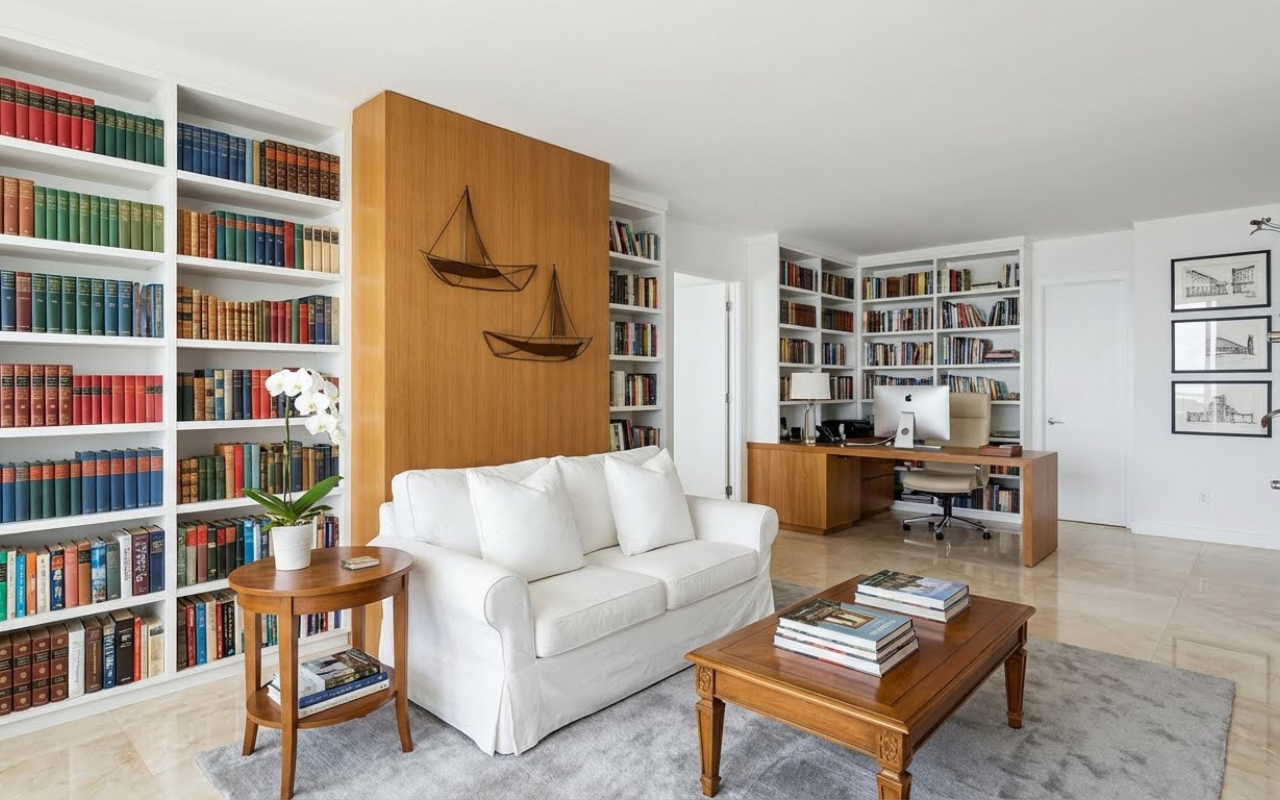 Parede Multifuncional na Sala: Como Transformar Seu Ambiente com Organização, Estilo e Versatilidade