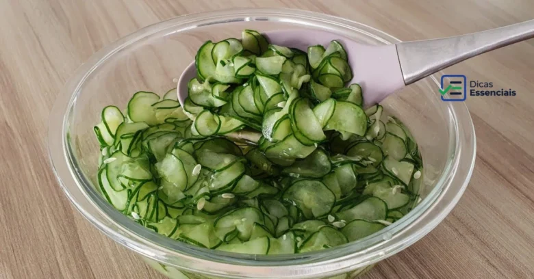 Pepino Agridoce: o truque crocante e viciante que transforma qualquer refeição em festa